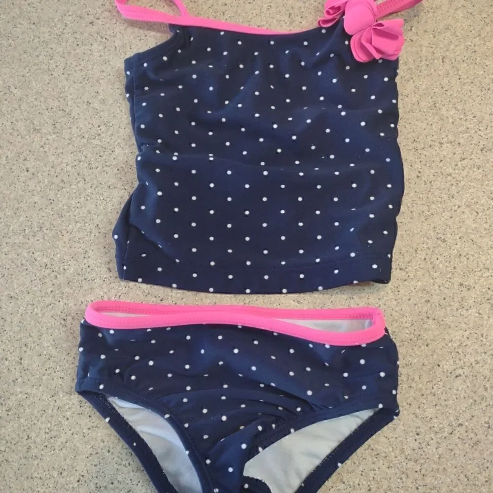 👍 Osh Kosh 9-12 Month Bathing Suit. K1